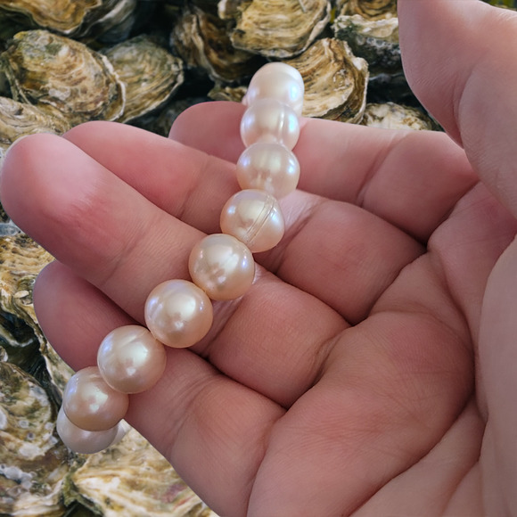 White Round Cultured Circlet Pearl Golf Stretch Bracelet 7" - Picture 3 of 3